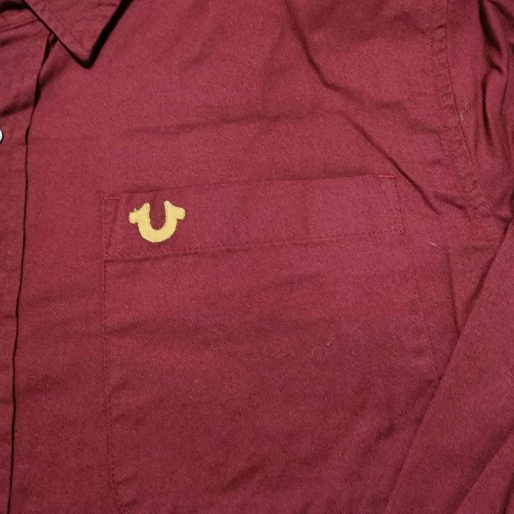True Religion Mens Burgundy World Tour Buddha Button Down Shirt XL long sleeve